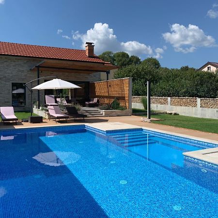 Kameni Dvori Villa Donji Prolozac Luaran gambar