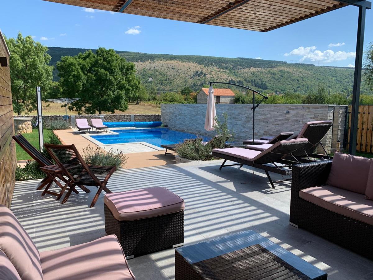 Kameni Dvori Villa Donji Prolozac Luaran gambar