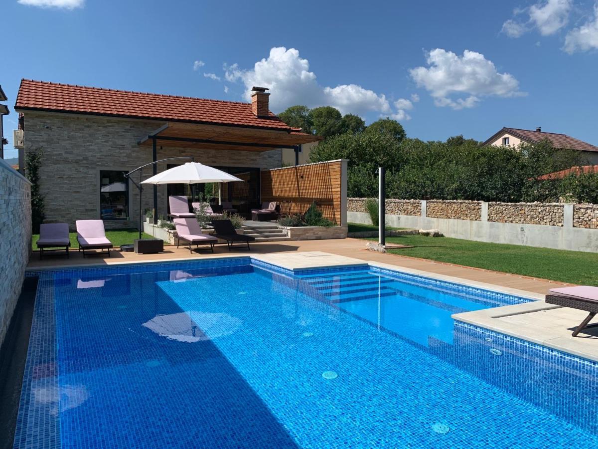 Kameni Dvori Villa Donji Prolozac Luaran gambar